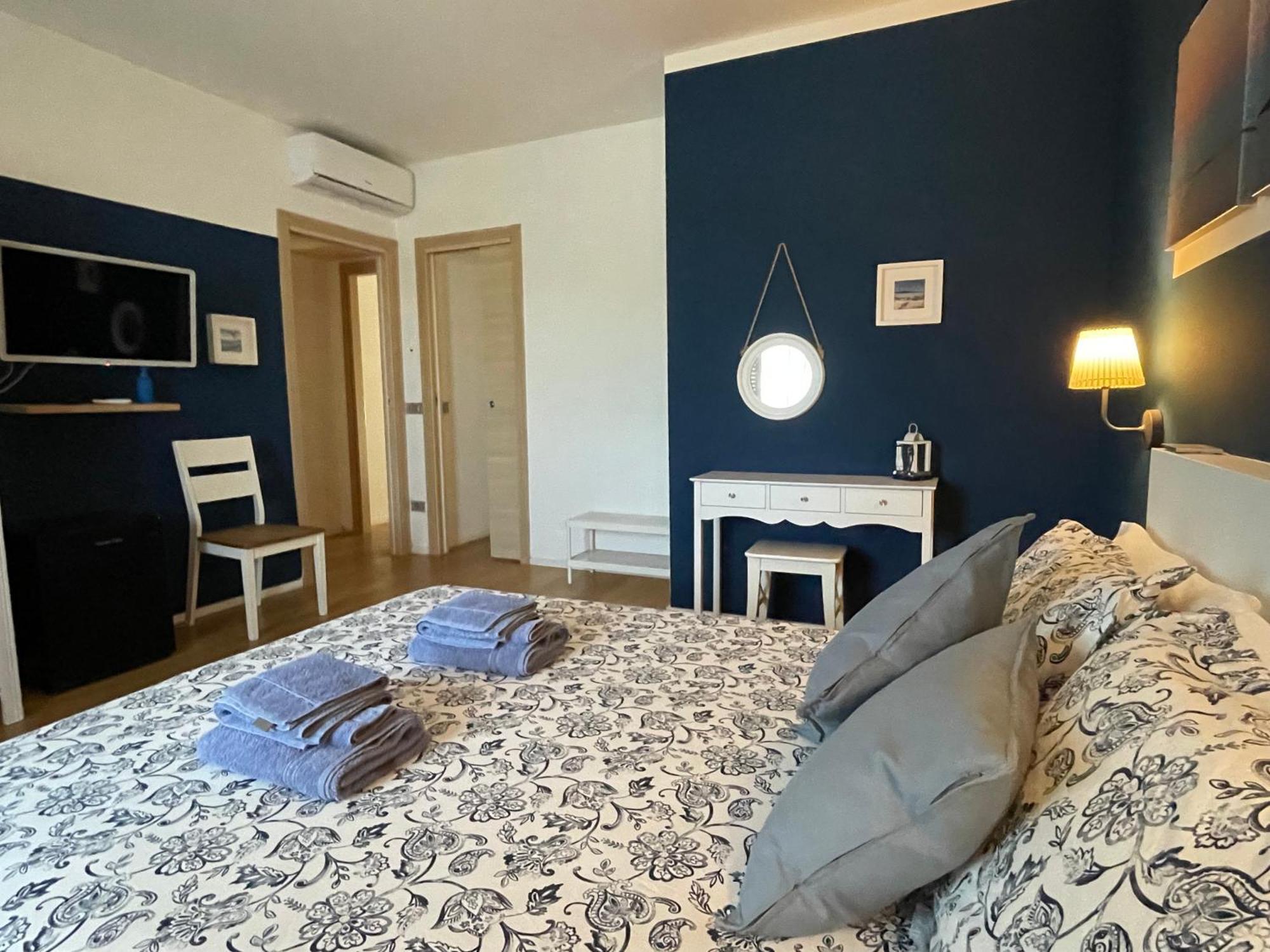 La Pecora Nera B&B Budoni Eksteriør billede